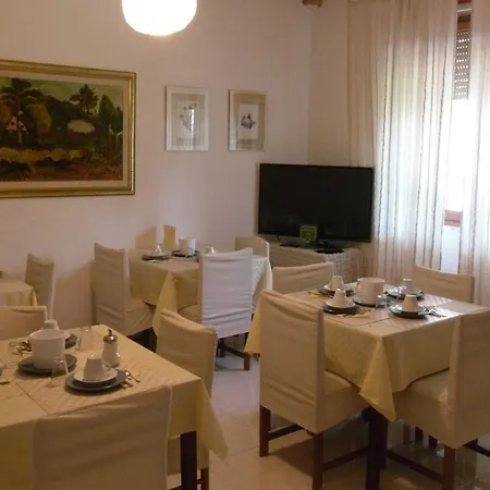 Fragus E Saboris De Sardigna