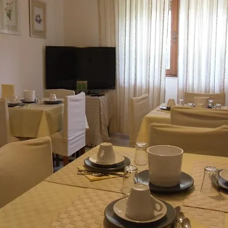 Fragus E Saboris De Sardigna Sadali